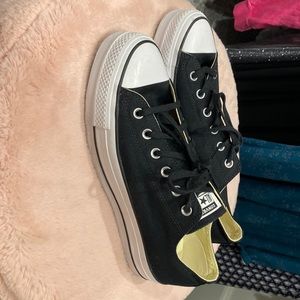 Black platform low top converse